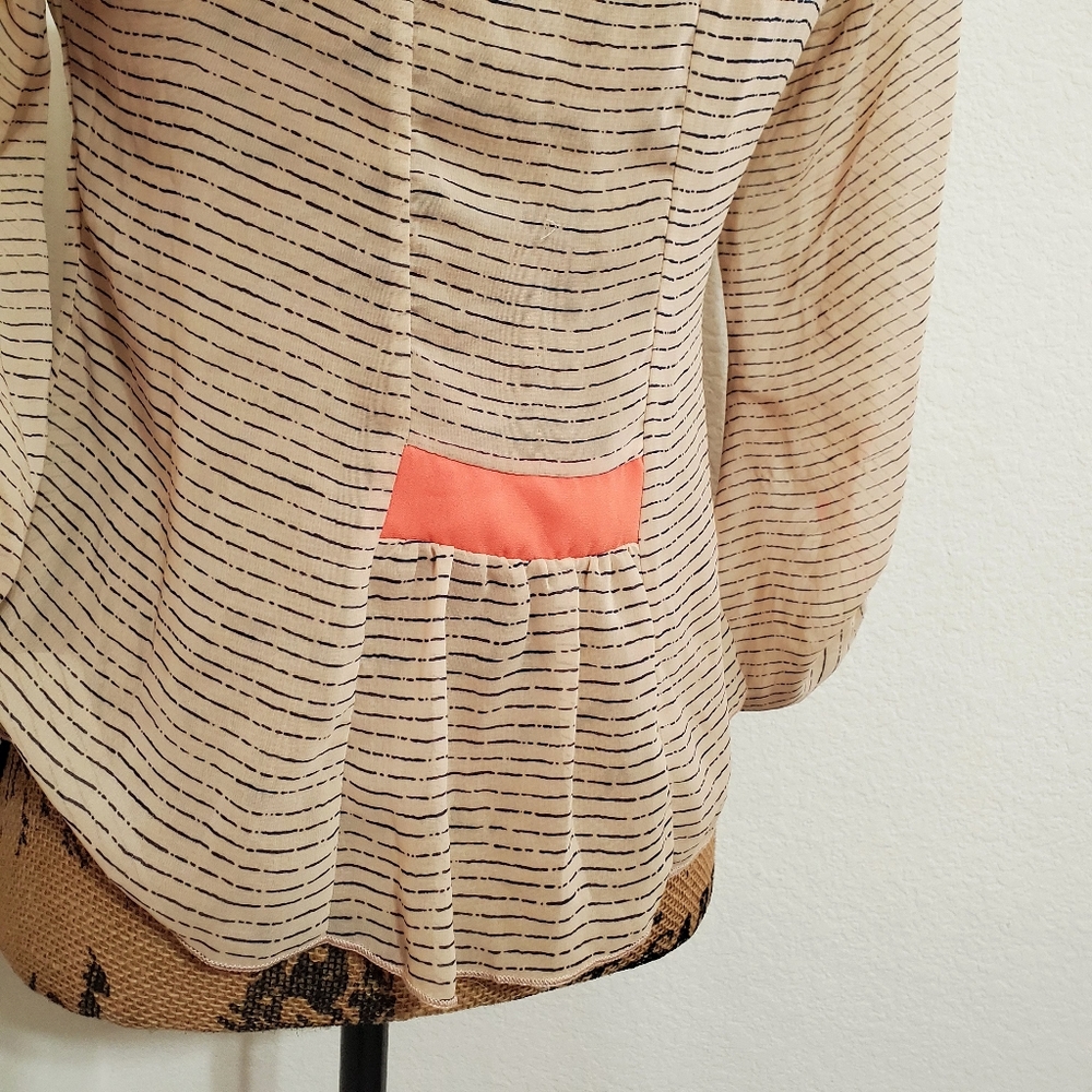 January 7 Semi sheer tan  navy and orange cinch detail cool sleeves Small - Picture 6 of 7